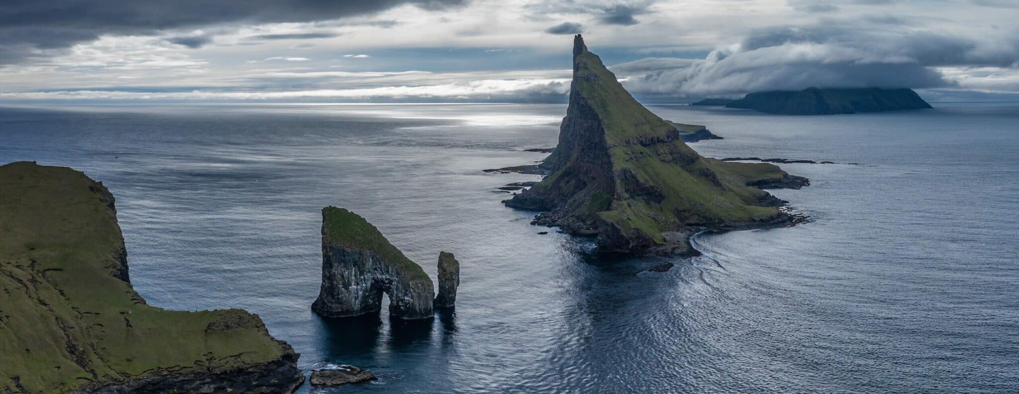 Drangarnir and 4 other stunning sea stacks in the Faroe Islands | Guide