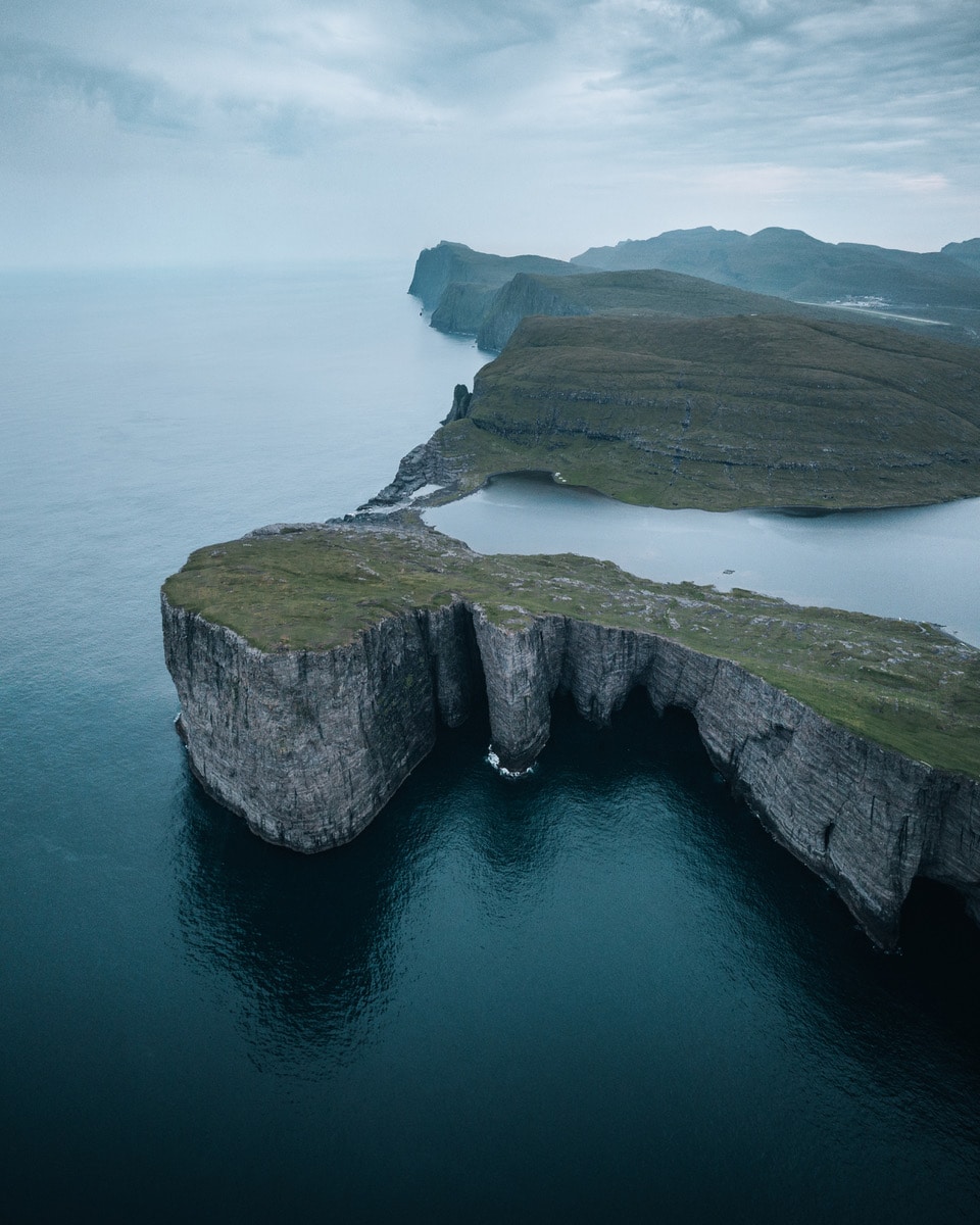 Vágar Island coastline