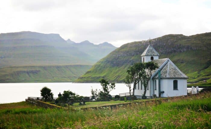 Church in Selatrað