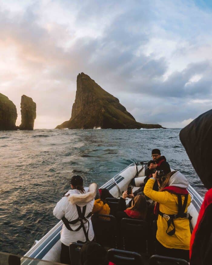 Drangarnir boat tour