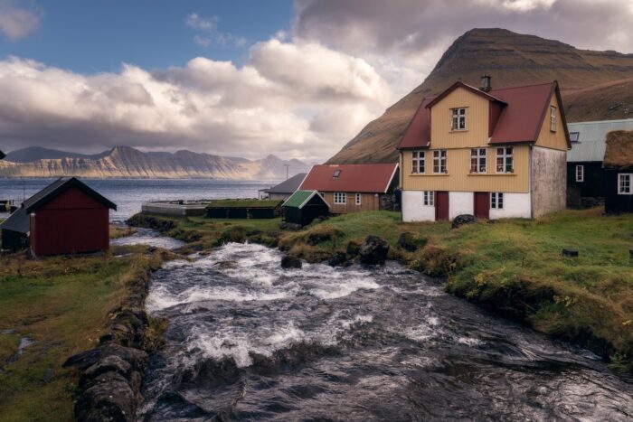 A sample of houses in Gjógv