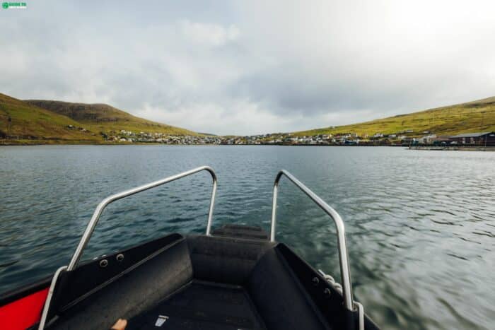 Sailing to Sørvágur