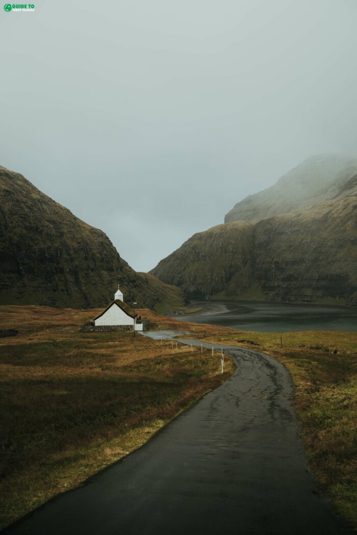 Saksun church